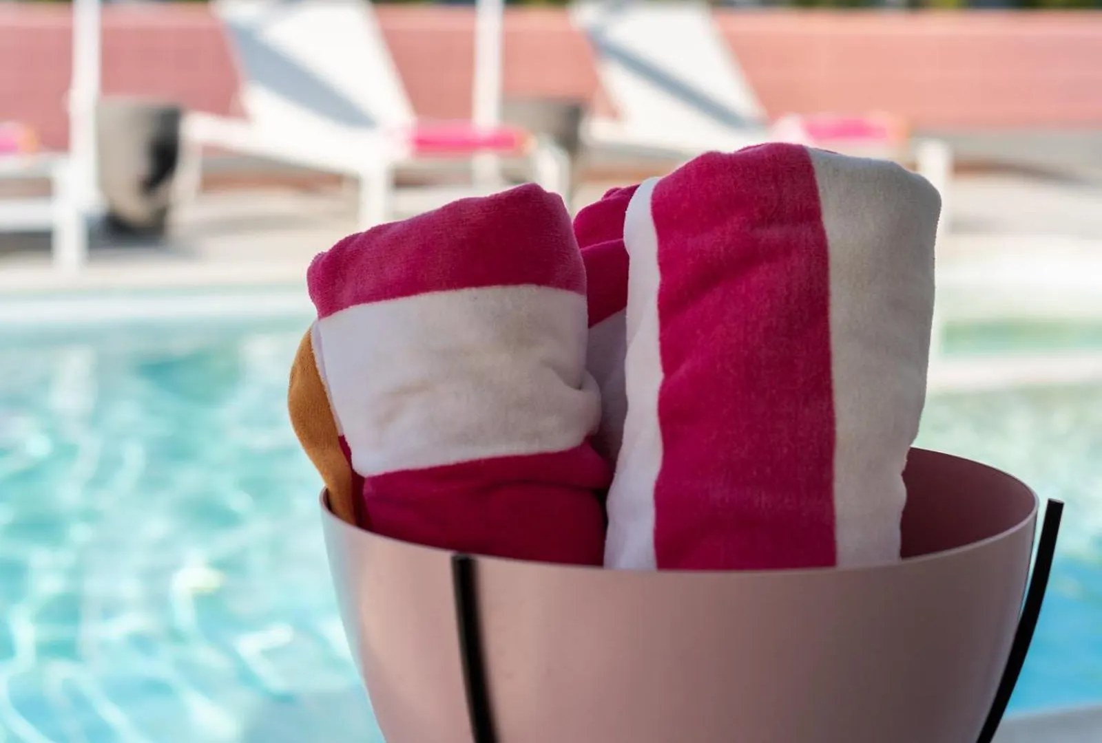 بيت للعطل Retro Chic Oasis Saltwater Pool Spa & Mnt Views بالم سبرينغس الولايات المتحدة الأمريكية