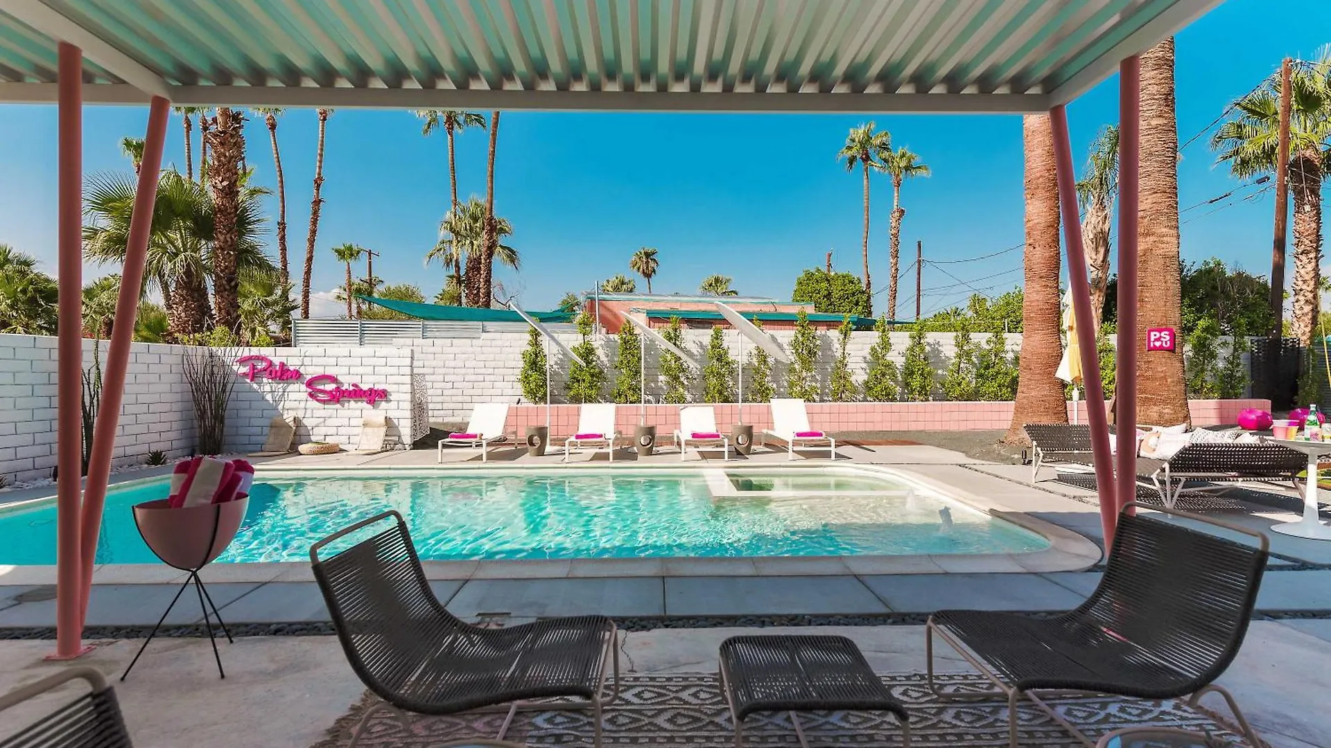 Retro Chic Oasis Saltwater Pool Spa & Mnt Views بالم سبرينغس بيت للعطل