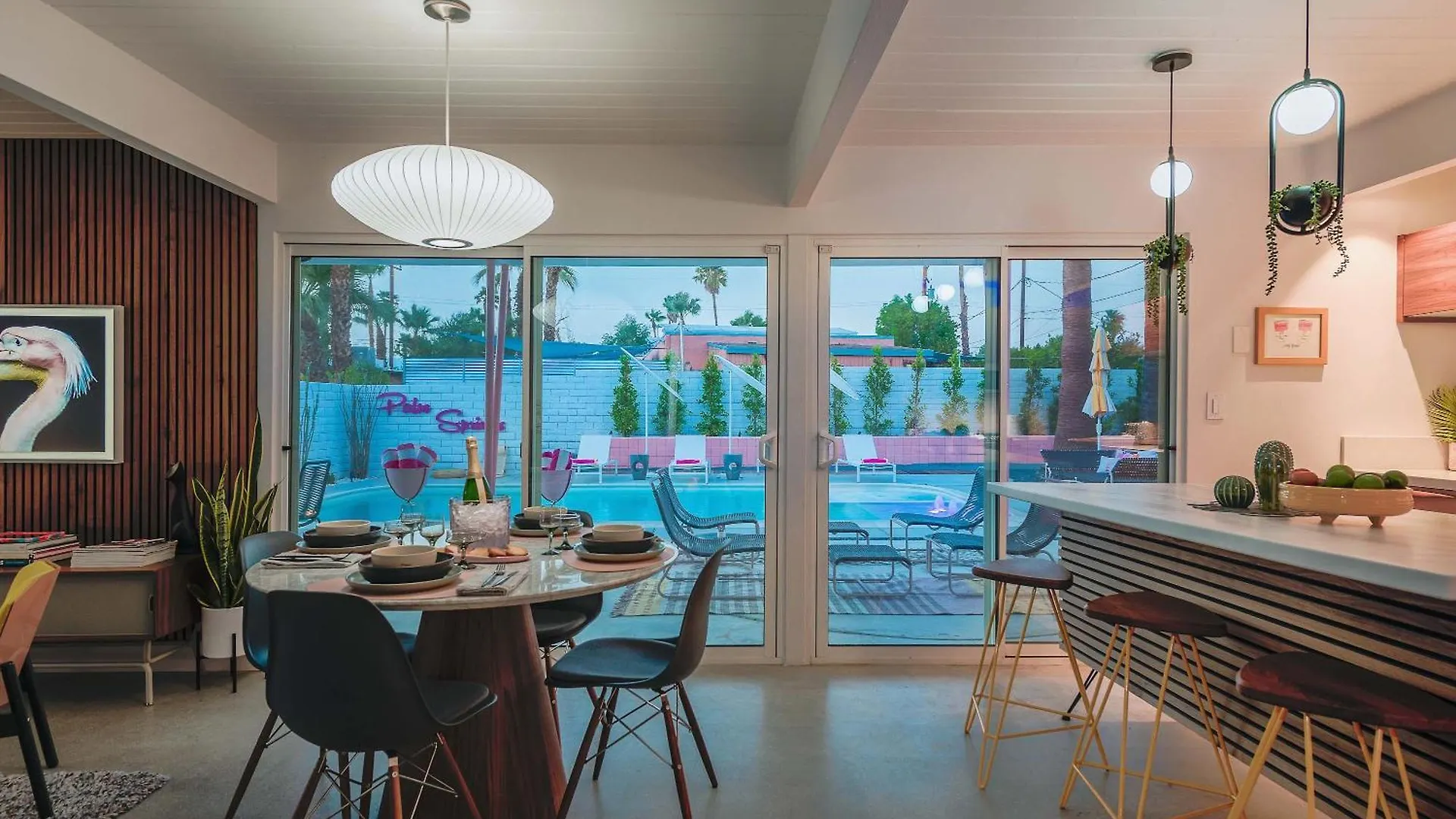 بيت للعطل Retro Chic Oasis Saltwater Pool Spa & Mnt Views بالم سبرينغس