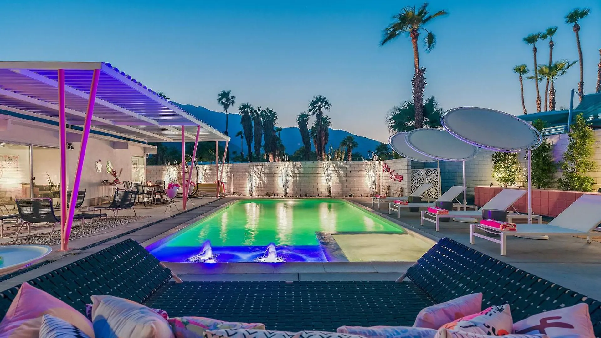 Retro Chic Oasis Saltwater Pool Spa & Mnt Views بالم سبرينغس